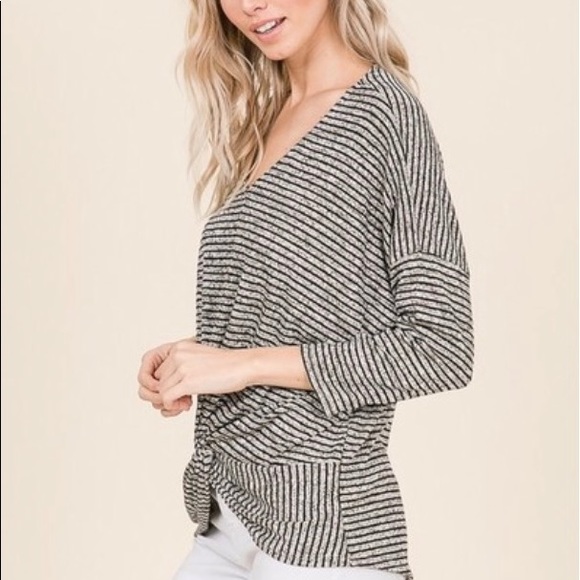 New striped top - Picture 2 of 3